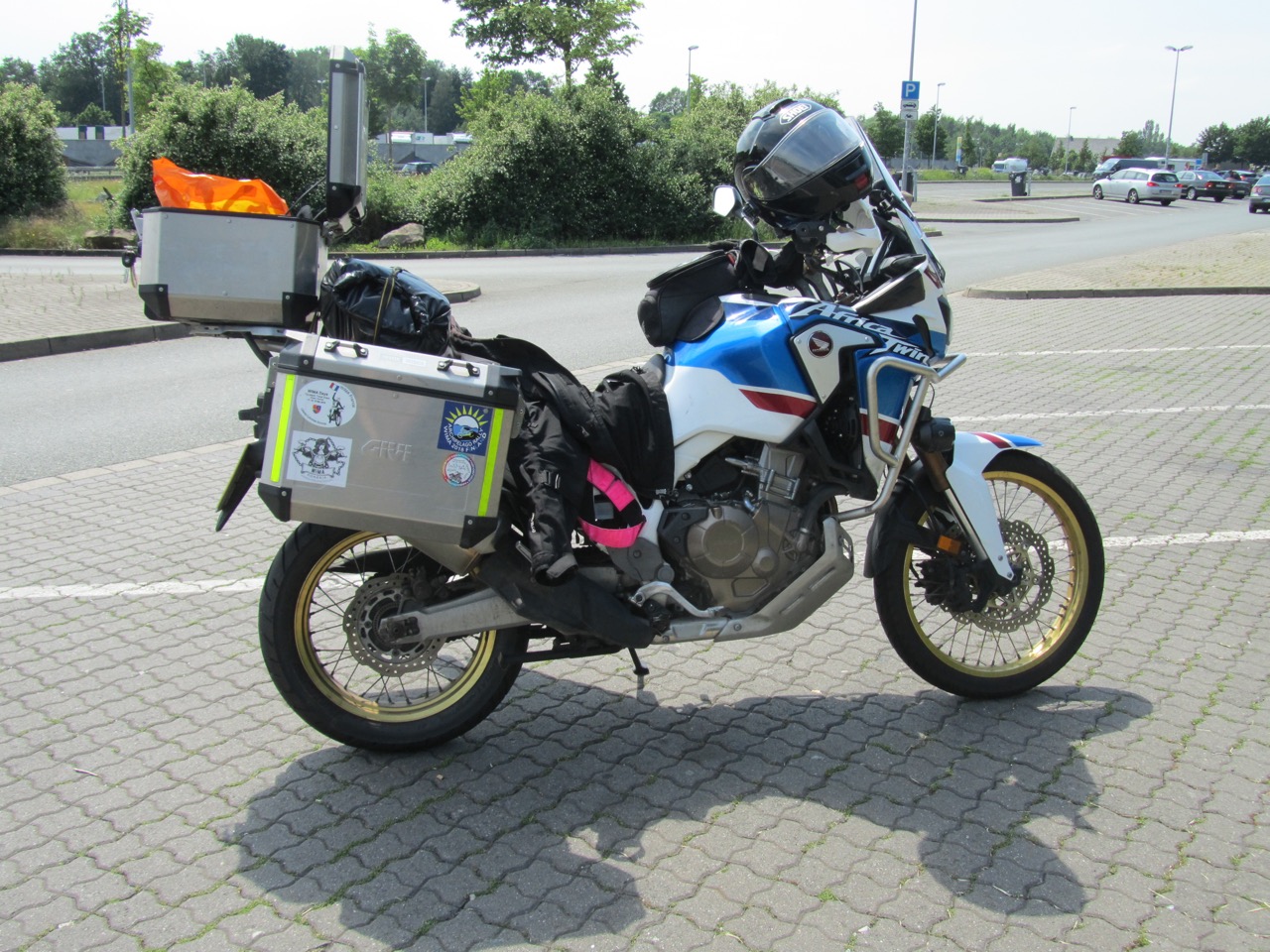 Netherlands - My bike, Alicia Twining, looked after me all the way