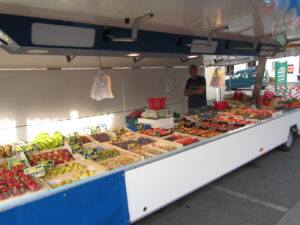 Cosne d'Allier - Market